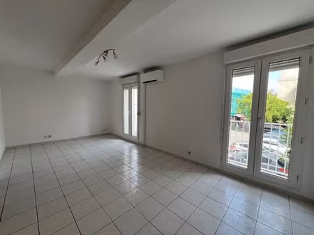 appartement t2 lumineux et traversant