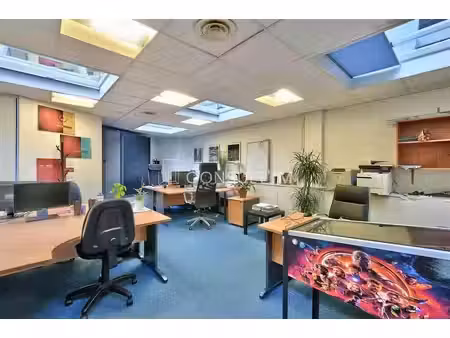 location bureaux saint-cloud 92210 31m²