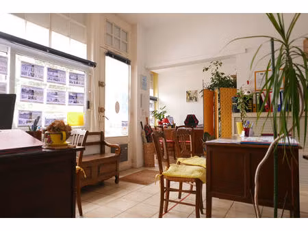 local commercial maintenon
