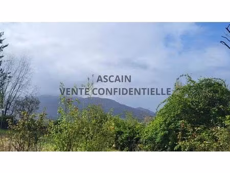 propriété de 390 m2 sur une belle parcelle de 4500 m2