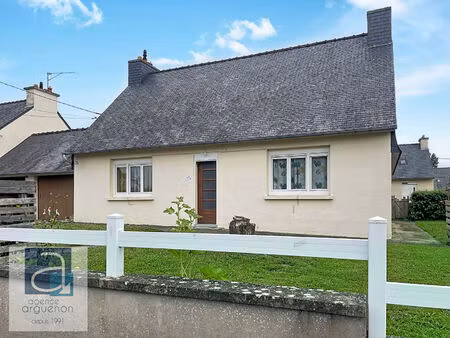 maison familiale 4 chambres au coeur de caulnes ? commerces et gare à pied