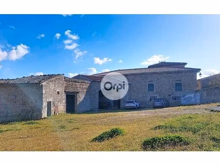 maison chassagny 646 m² t-2 à vendre  580 000 €