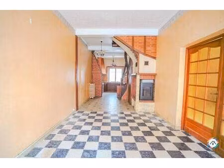 maison de ville à vendre