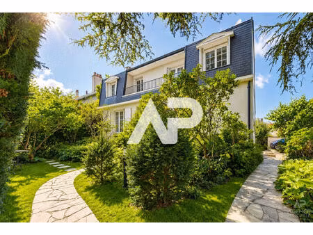 maison rueil malmaison 6 pièce(s) 152m2
