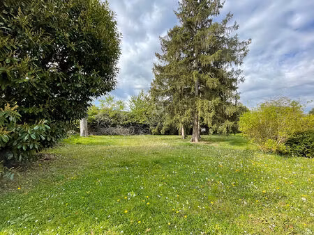 terrain à saint germain en laye de 773 m²