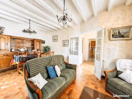 maison 5 pièces 240 m²