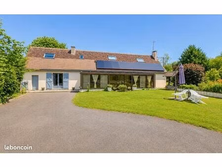 longère 5 pièces 162 m²