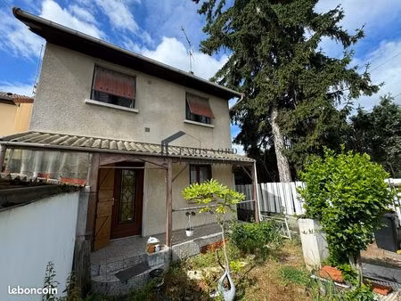 maison 4 pièces 81 m²