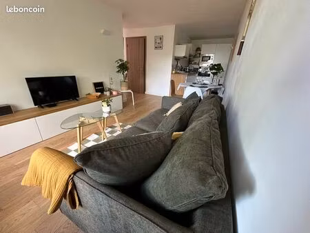 t2 meublé de charme – 39 m² – parking privatif sécurisé – marcq-en-barœul