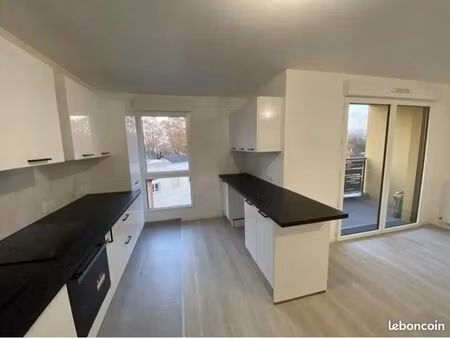 appartement - 3ème étage - 66 m2 - 3 pièces