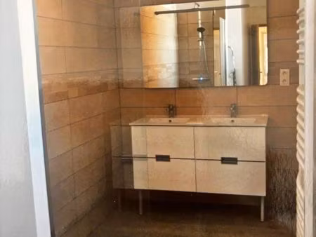 apparemment 110m2
