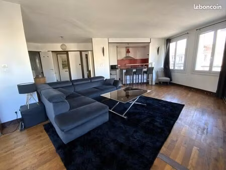 appartement 3 pièces 82 m²