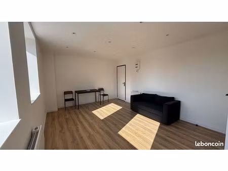 studio 1 pièce 26 m²