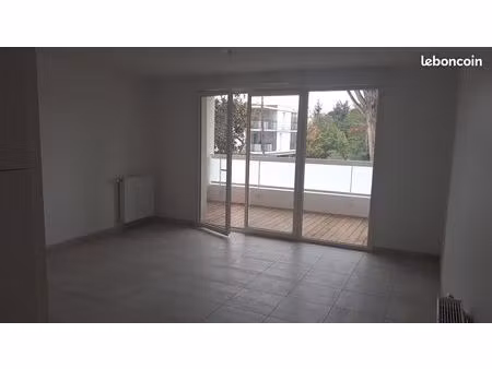 bel appartement à villeneuve tolosane