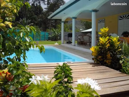 maison t4 meublee avec piscine
