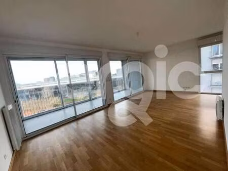 location appartement t1 à nantes île de nantes (44000) : à louer t1 / 68m² nantes île de n