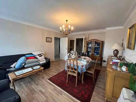 appartement à louer à euphrosina beernaertstraat 59 ostende (rbw19276)