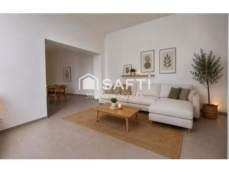 appartement haussmannien rénové avec terrasse rare en plein cœur de béziers.