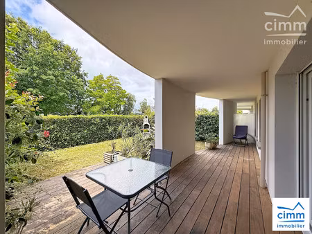 agréable rez de jardin coeur de bruz