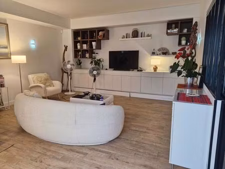 appartement t3 entierement renove