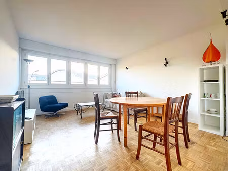 location appartement 3 pièces  10.00m²  lyon 03