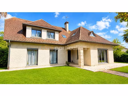 agneaux - maison rénovée 2015 - 208 m² - 6 chambres - dpe b - piscine intérieure