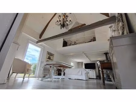 exclusivite safti ! ferme equestre sur plus de 7500 m²  6 boxes  granges  pature  habitati