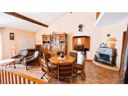 maison familiale de 222m² a vendre sur gondreville