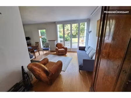location meublée maison 5 pièces 114 m² à la celle-saint-cloud (78170)  3 400 €