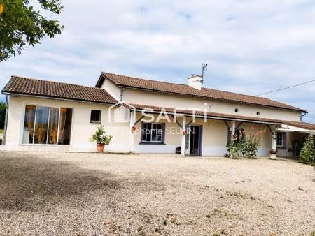 longère avce garage et dépendance; grand jardin