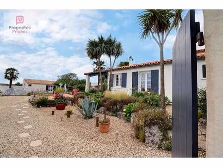 maison familiale 4 chambres - 152 m² - maison d'hôtes de 20 m2 - piscine - jardin paysager