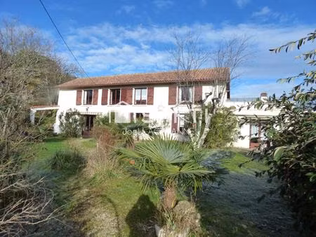 maison avec appartement 255 m²  4 chambres  piscine  garage