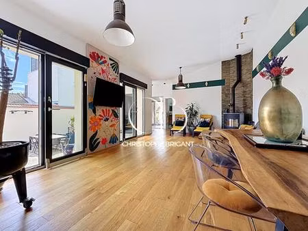 maison d'exception  rénovée  sans vis-à-vis de 6 pièces 128 m2