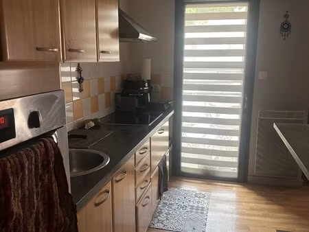 f2 avec balcon terrasse