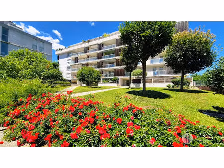 appartement t3 + garage inclus- saint martin d'heres