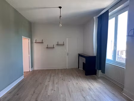 septfonds - appartement  2 chambres - 54 m²