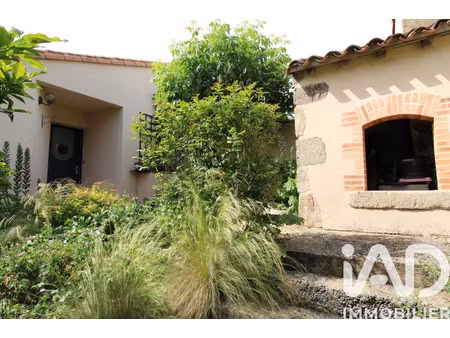 maison de campagne à beaurepaire (85500)