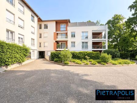 rare- t4 de 86 m² avec terrasse  cave et garage - résidence de