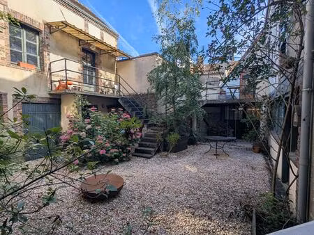 maison de ville 4 pièces 85 m2 3 chambres (fort potentiel)