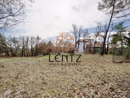 terrain constructible de 1181 m² - non viabilisé