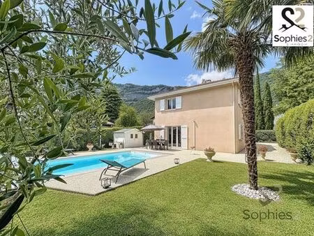 maison de 5 pièces de luxe en vente à claix  auvergne-rhône-alpes