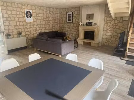 maison t 4 à usage d’habitation en pierres et parpaings