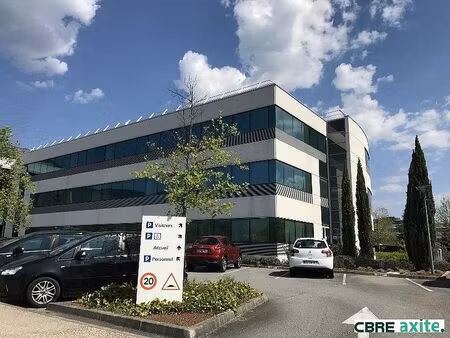location bureau montbonnot saint martin 1 710 m²