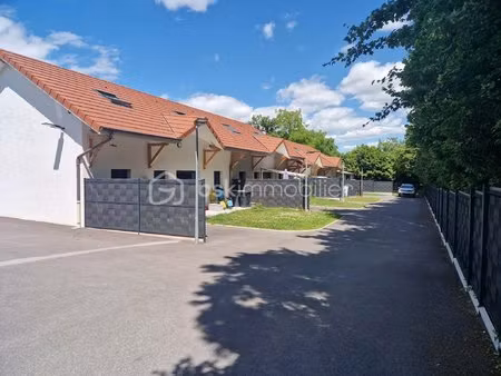 maison de 120 70 m² à la tour-du-pin