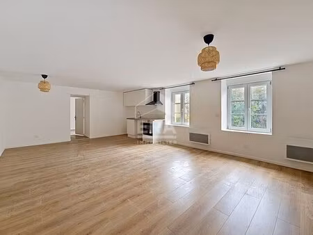 à louer appartement 55 m² – 985 € |tiercelet