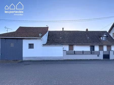 maison de plain pied avec grange à renover