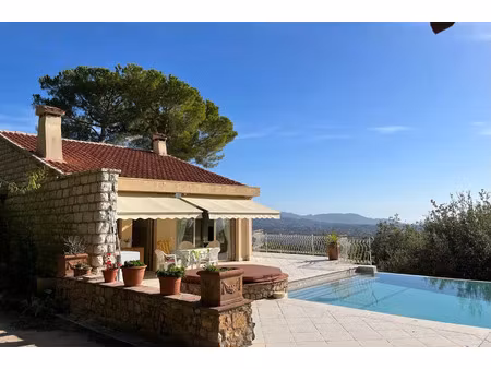 vente maison 4 pièces 130 m² saint-jeannet (06640)