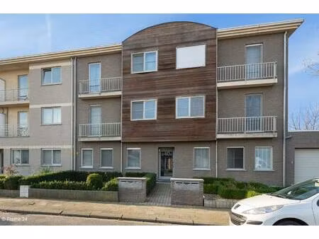 appartement te huur in stabroek met 2 slaapkamers