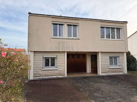 vente maison 4 pièces 90 m² à saint-astier (24110)  119 400 €