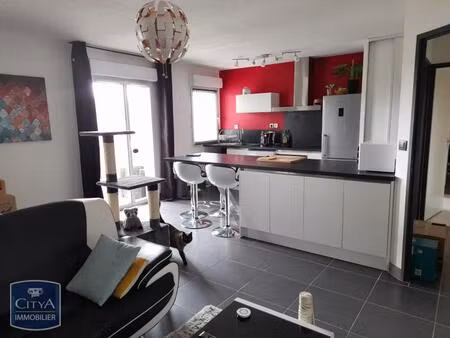 location appartement 3 pièces 62m² montauban 82000